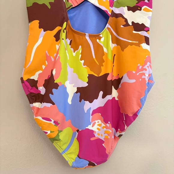 Catalina Abstract Floral Pattern Swimsuit w Criss Cross Back - Picture 13 of 15